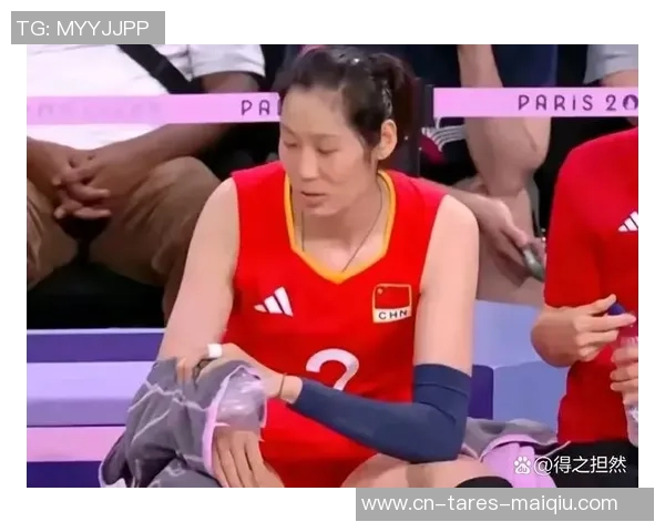 河南女排战术失误遭首败！朱婷网前机敏是亮点，战略性抛弃很正确